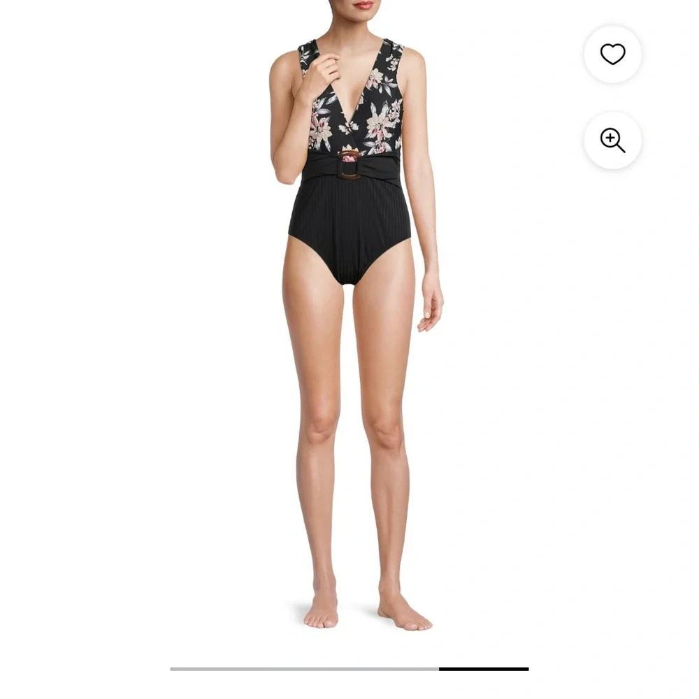 New with Tags! Time and Tru Plunge Swimsuit - Picture 3 of 11